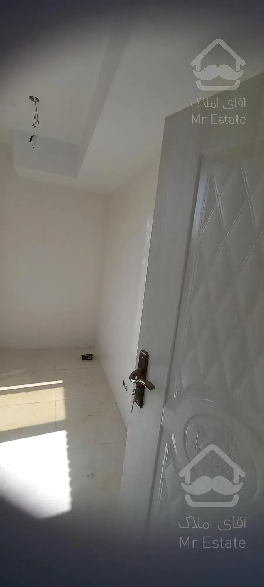 آپارتمان تک واحدی دو خواب نوساز