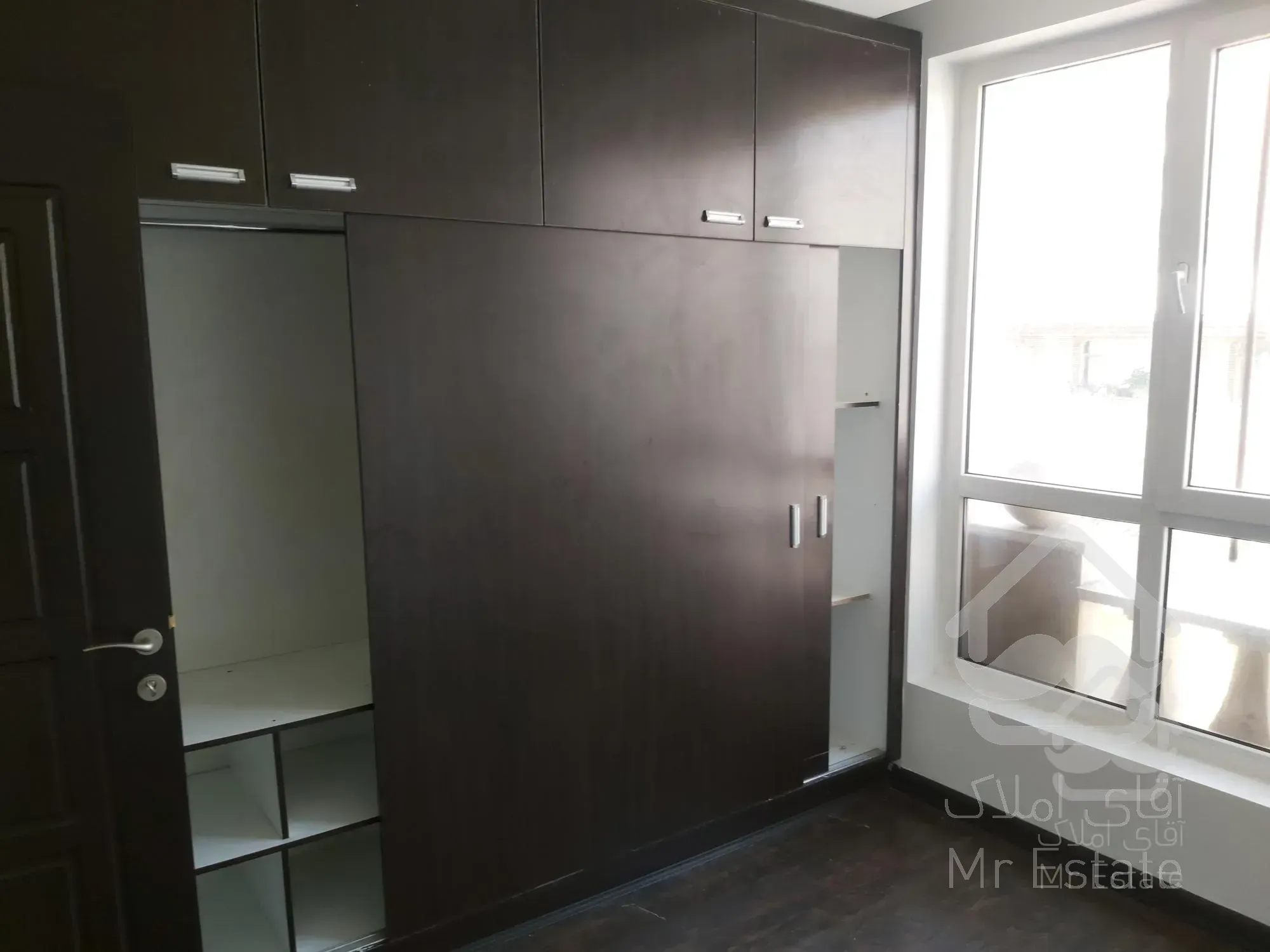 ۱۴۶ متر/ میرداماد/سه واحد مشابه موجود