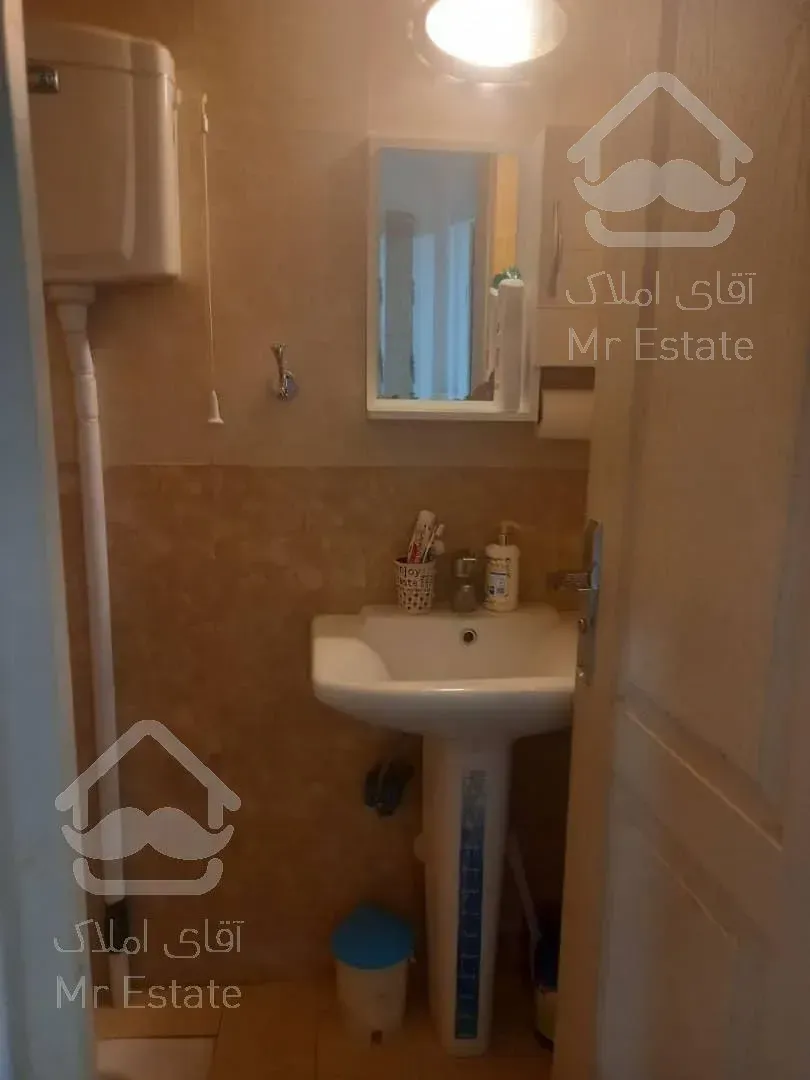 48متری تکواحدی اسانسور دار