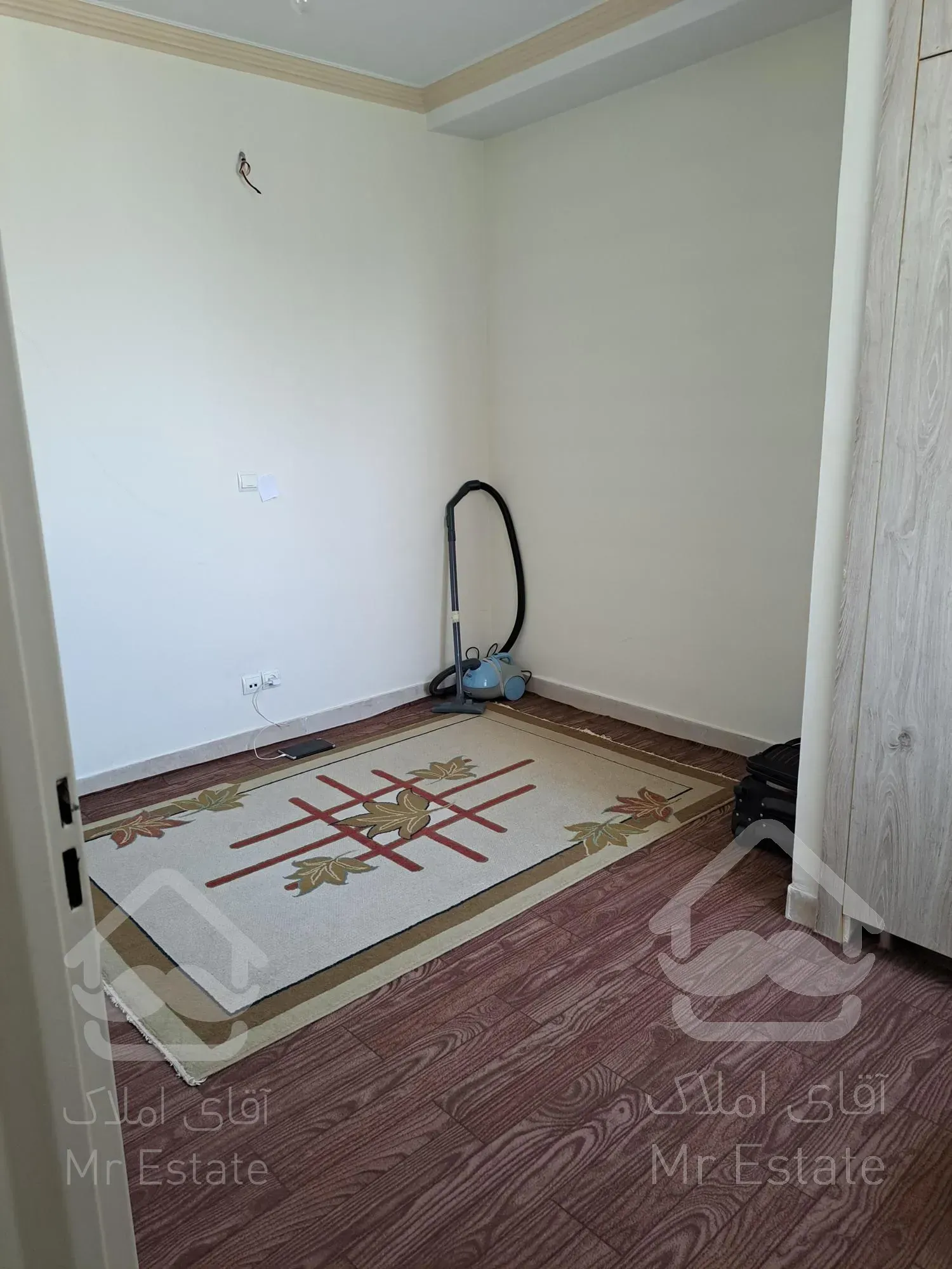 ۴۲ متر/تکخواب/آسانسور