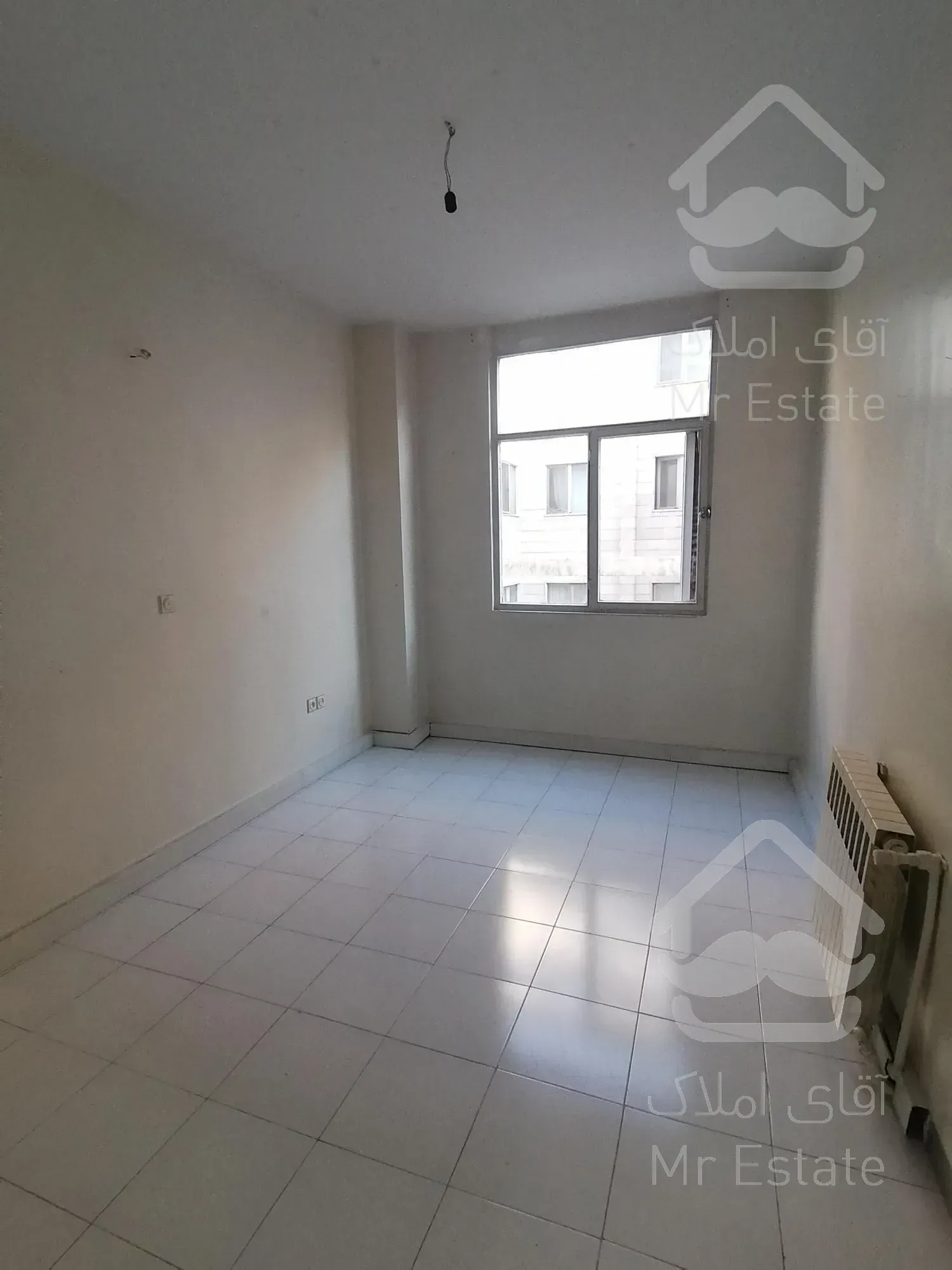 117 متر، دو خواب، آلاله شرقی