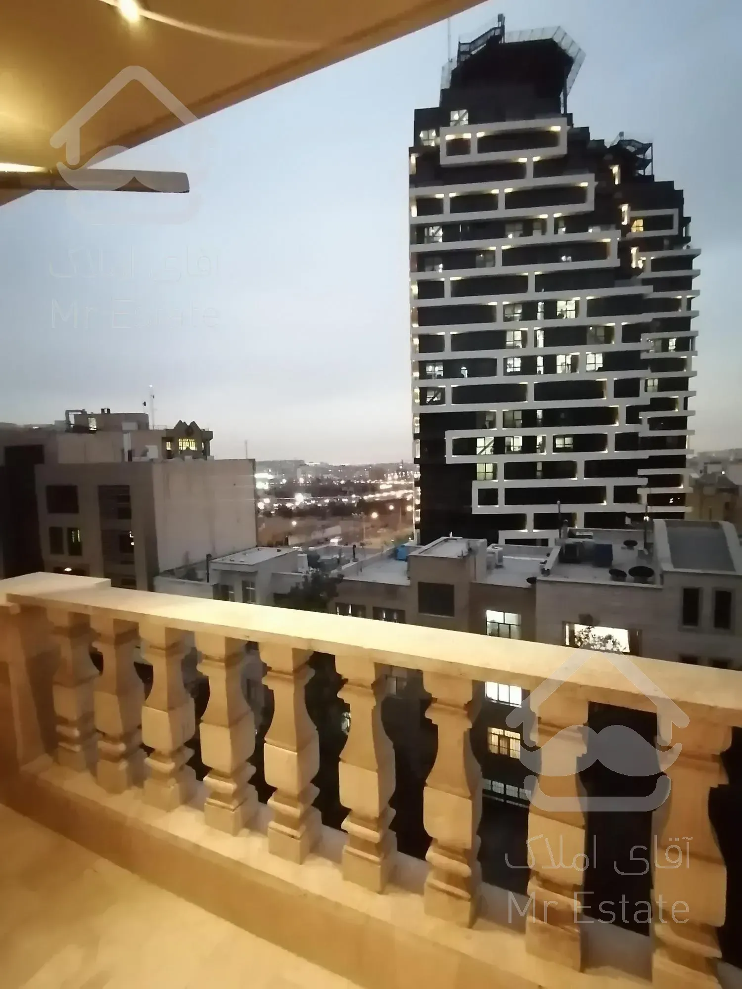 110 متر، فول امکانات، آلاله شرقی