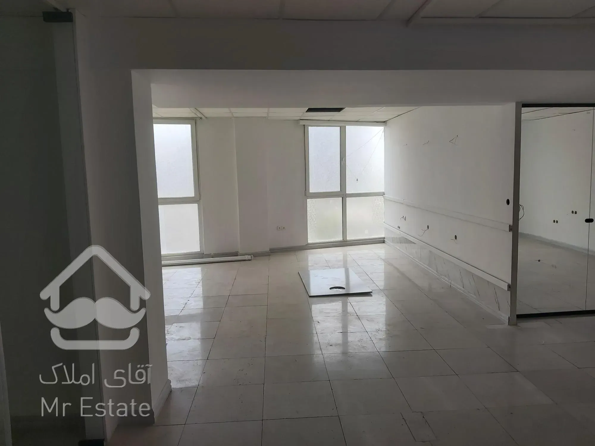 ۲۳۰متر، آپارتمان با موقعیت اداری،سعادت آباد