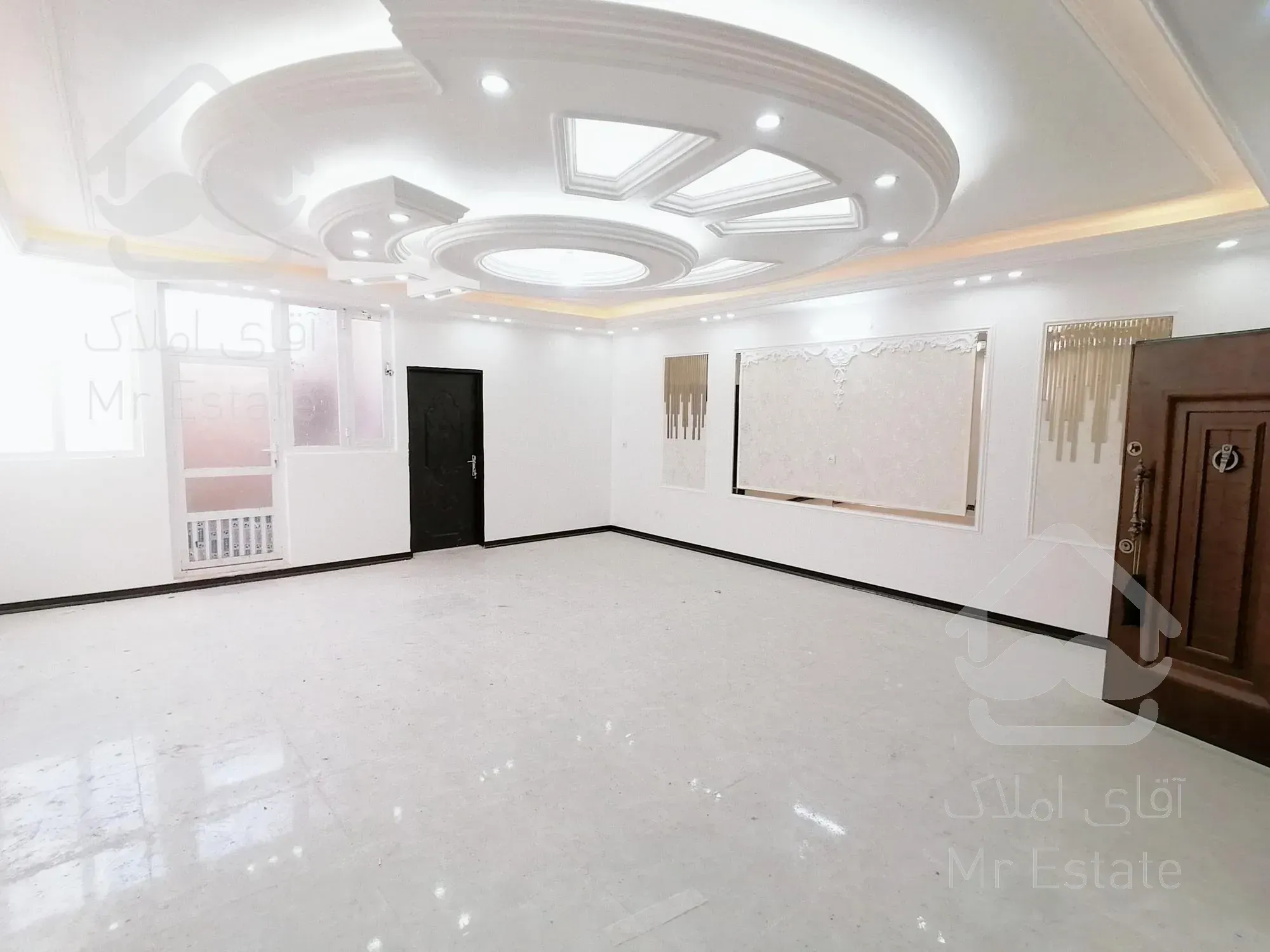 آپارتمان 140 متری 3خواب کلید نخورده