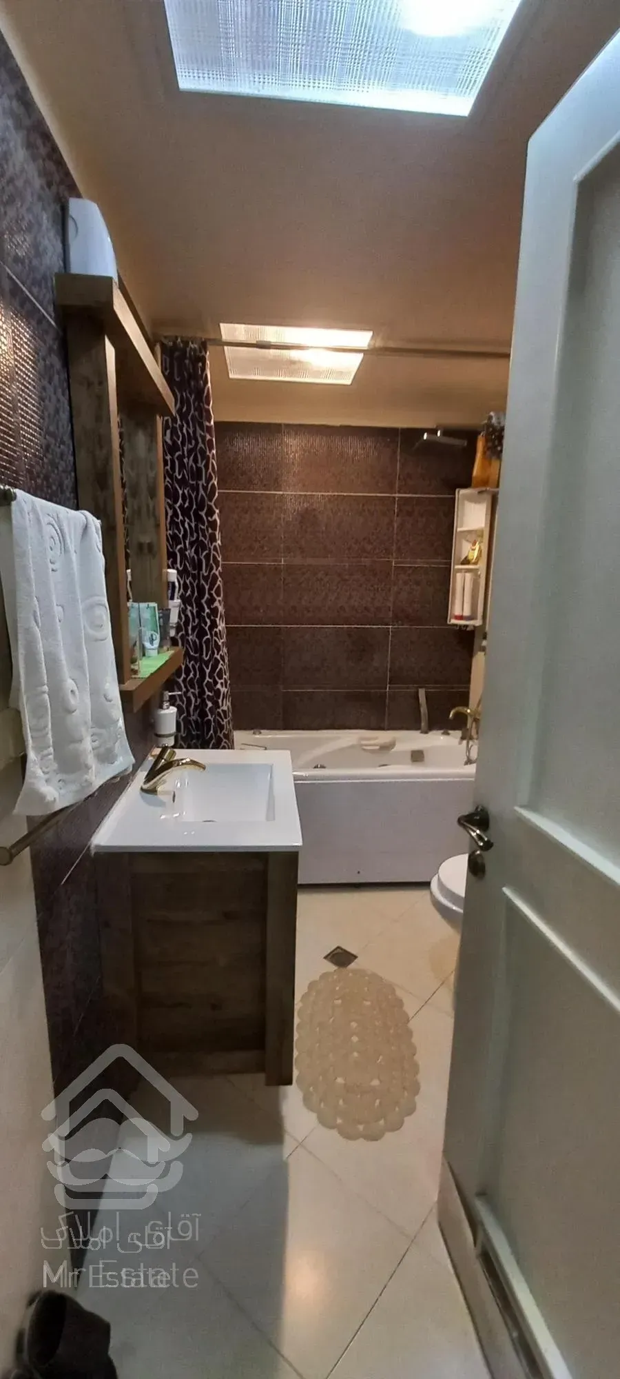 فروش آپارتمان ۱۸۴ متری /۳خواب (۱ خواب مستر )قیطریه سبحان