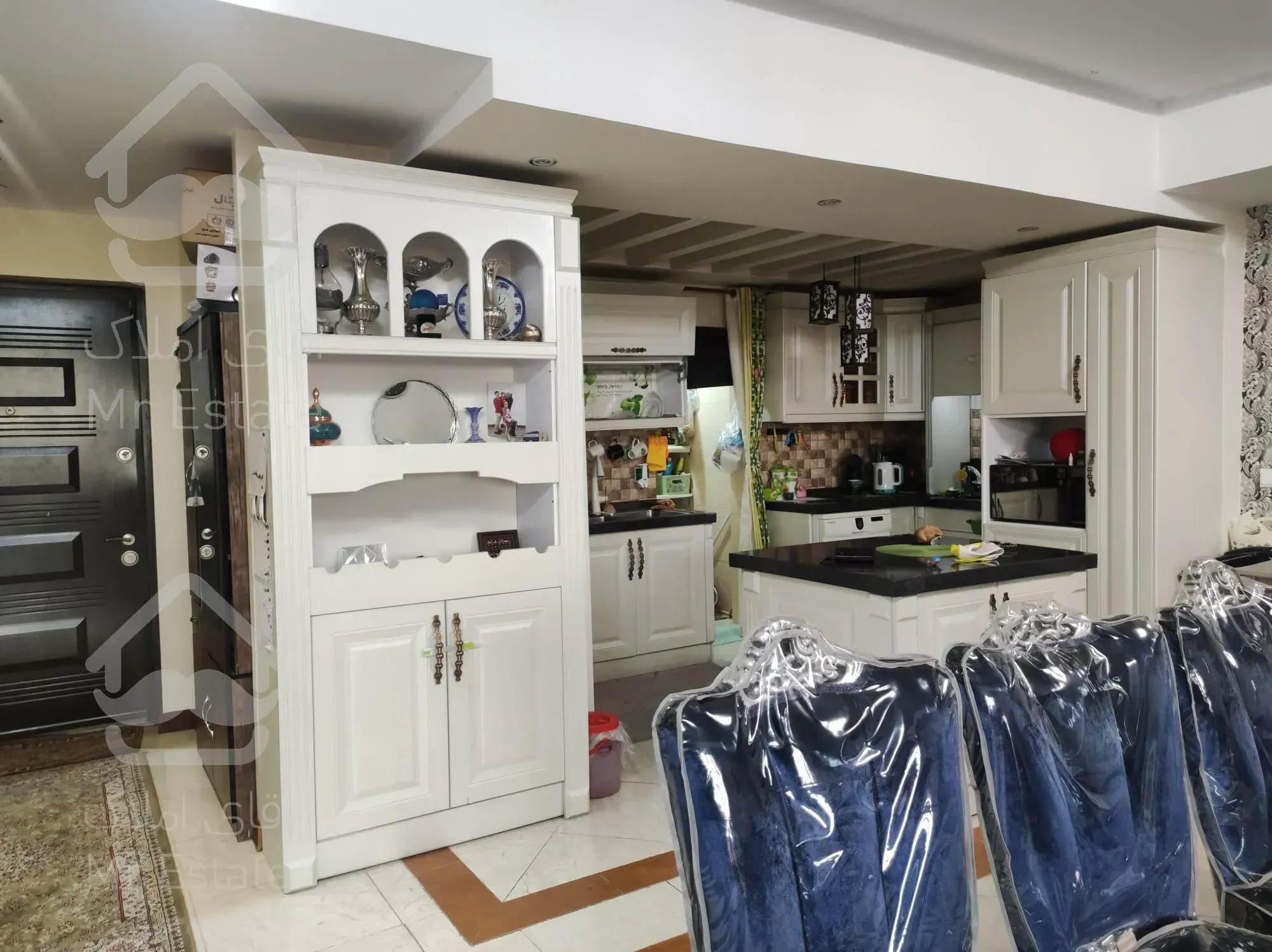 رهن و اجاره آپارتمان 132 متری در چیتگر