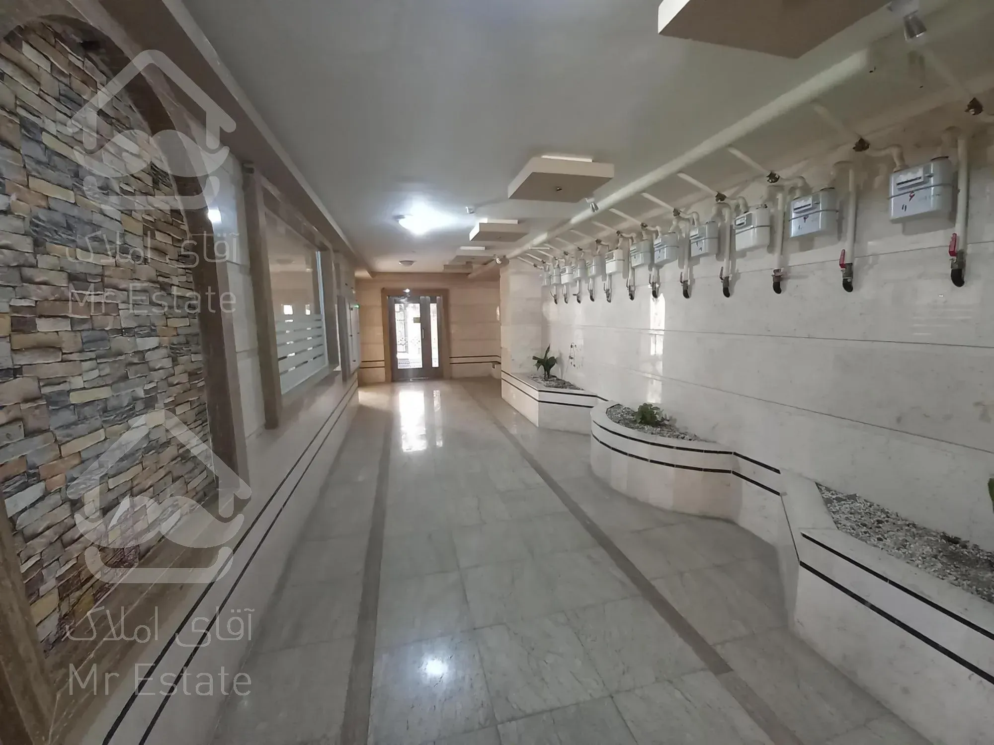 آپارتمان/۱۳۵/متر/سه/خوابه