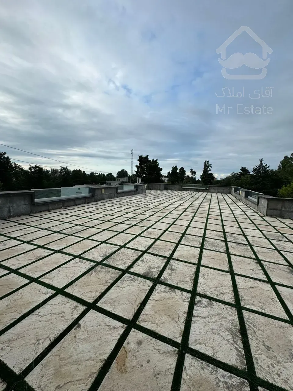 رهن و اجاره ویلا مدرن شهرکی زیر قیمت ۶۰۰متری وازیوار