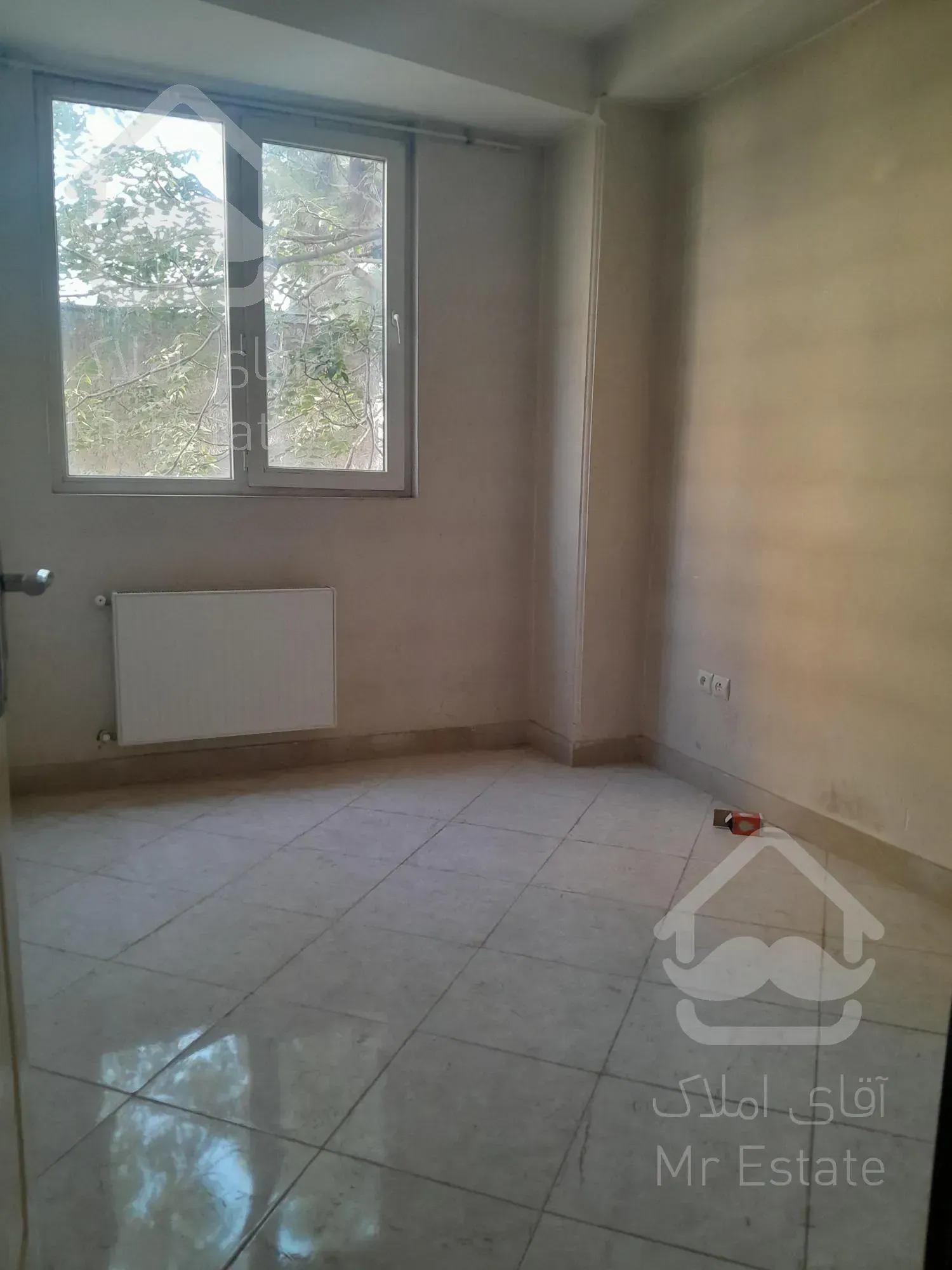 آپارتمان ۴۲ متر اسانسور انباری