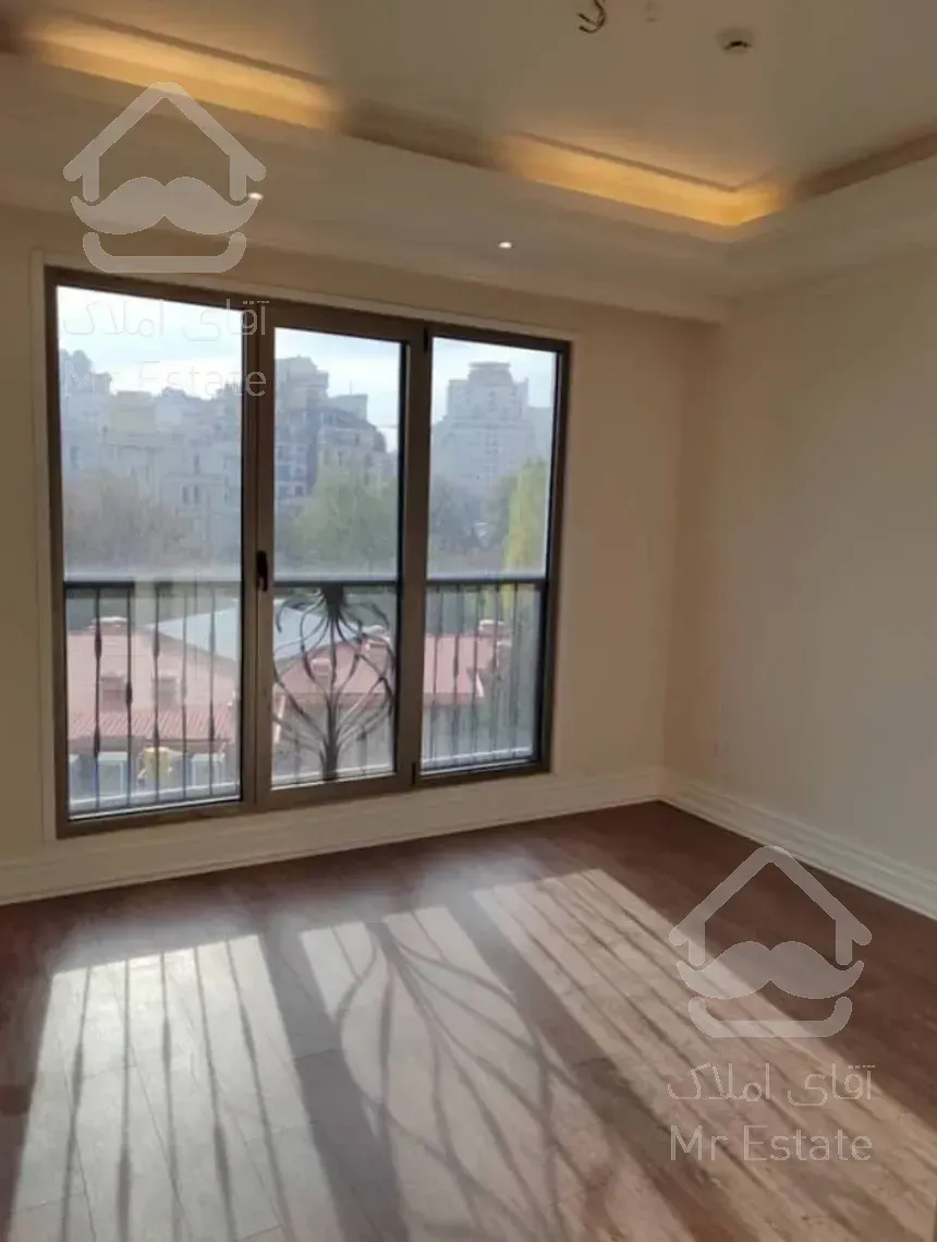 اجاره ۲۲۰ متر کامرانیه فول مشاعات ۲تراس ۲پارکینگ