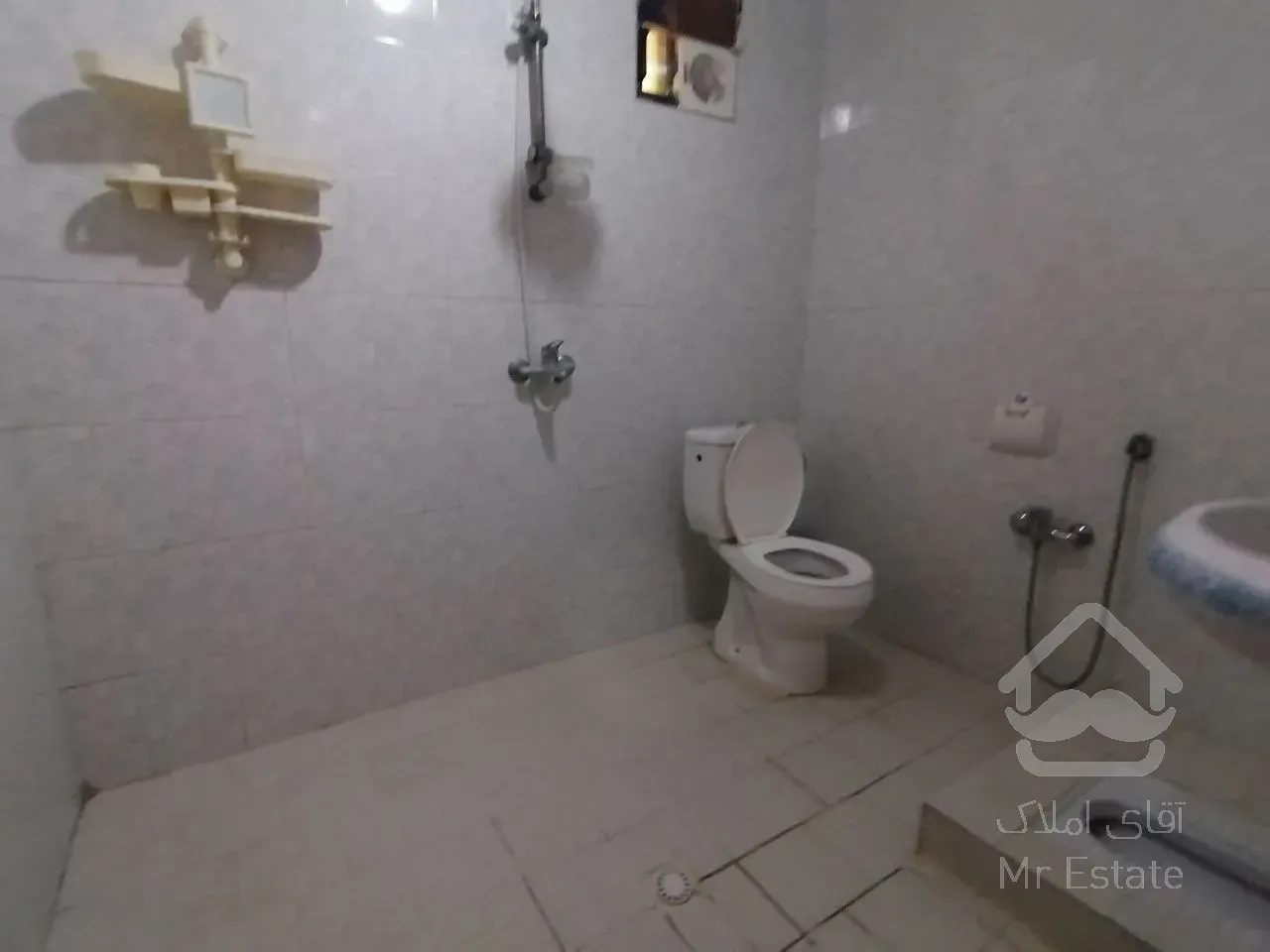 رهن و اجاره ویلا تخلیه اکازیون رویان