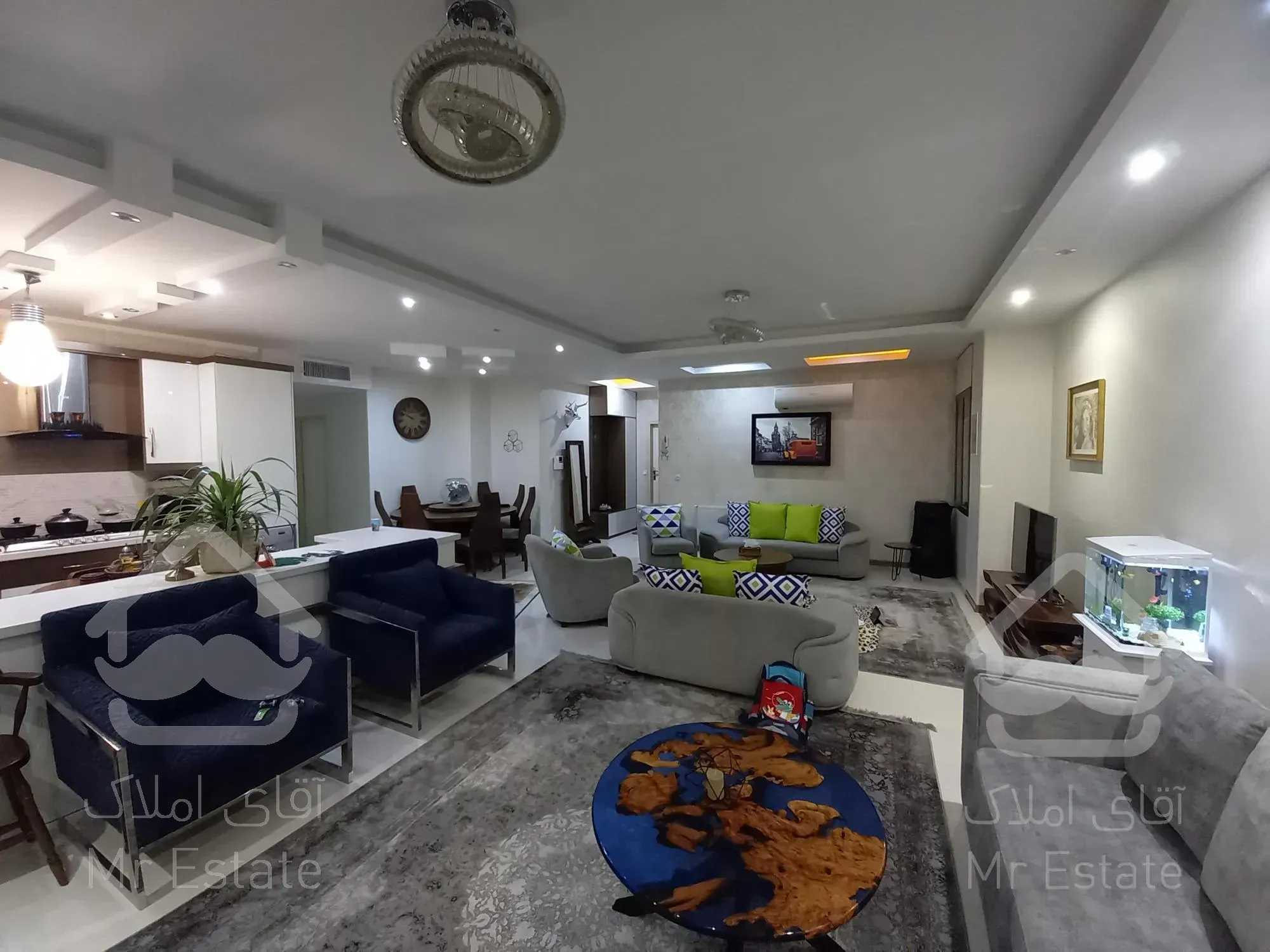 آپارتمان/۱۳۵متر/سه/خوابه/گلشهر