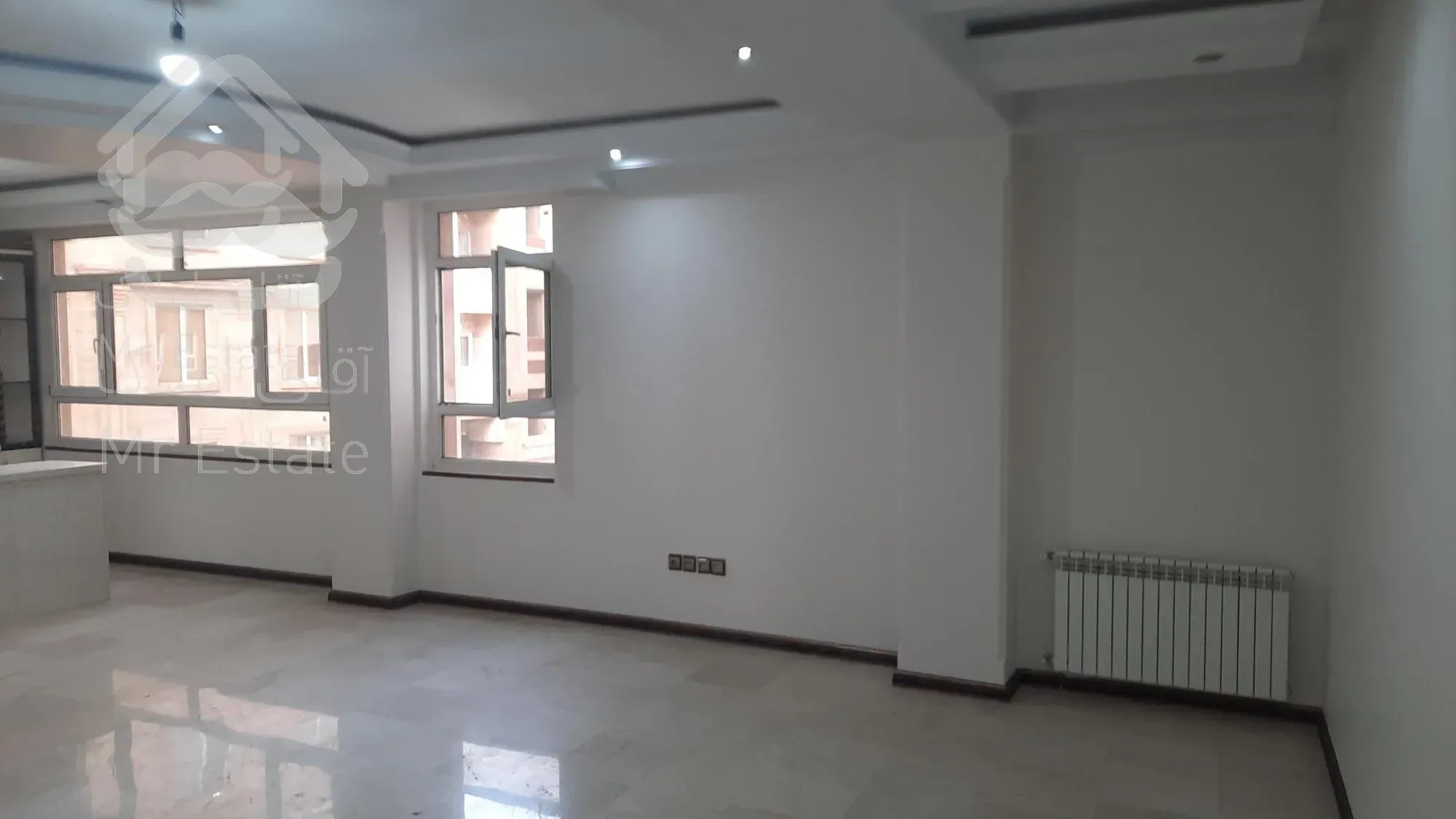 رهن کامل آپارتمان در باغ فیض