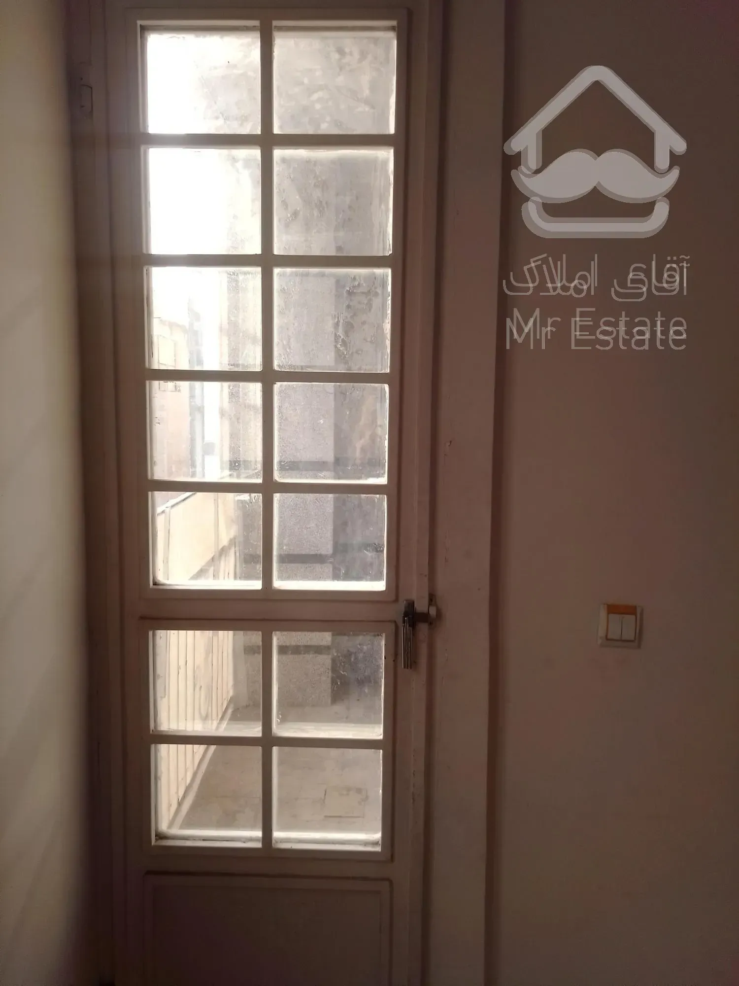 یه واحد ۵۵متری