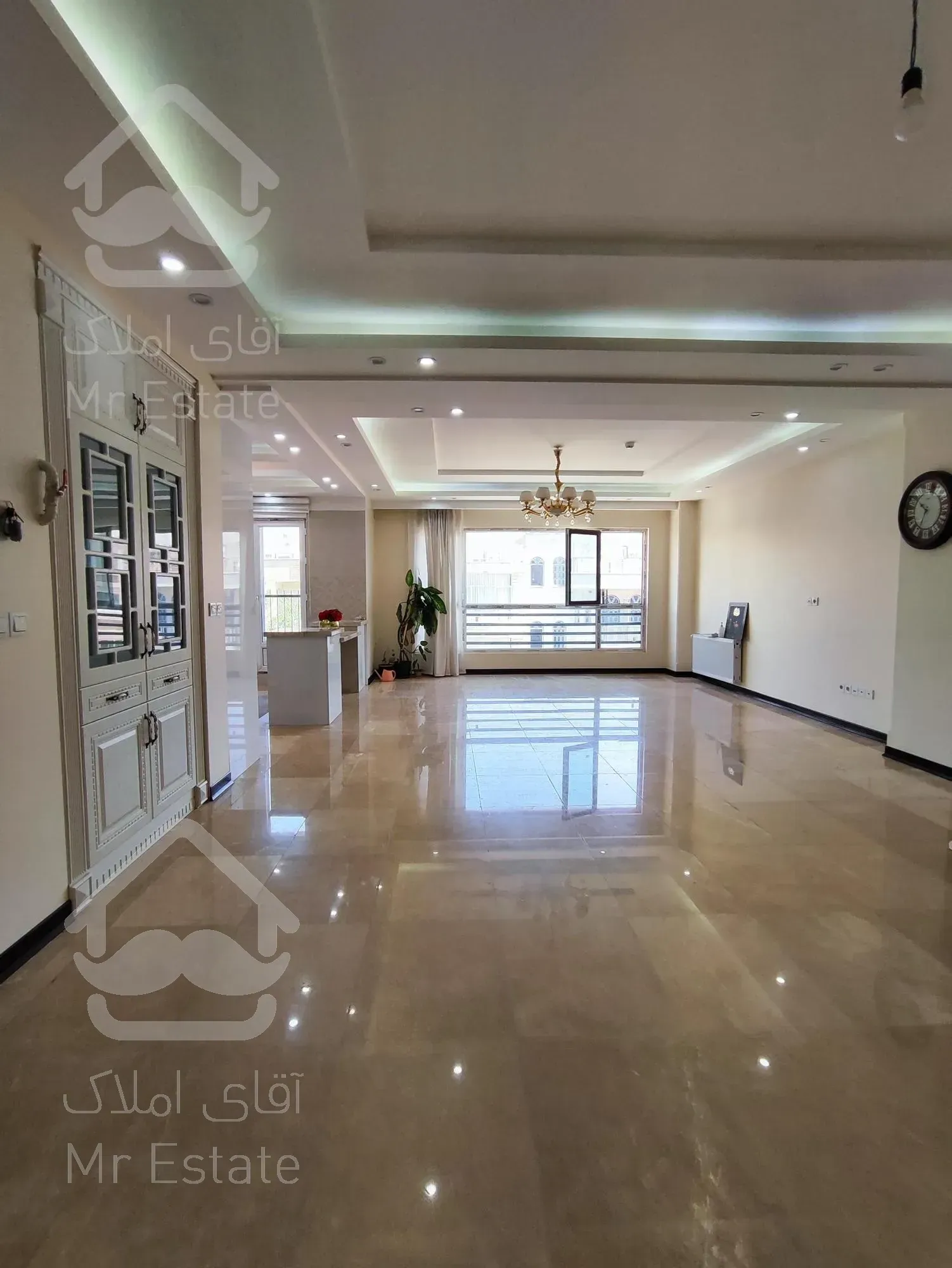 ۱۱۸متر۲خواب دهکده المپیک تک واحدی نوساز منطقه۲۲