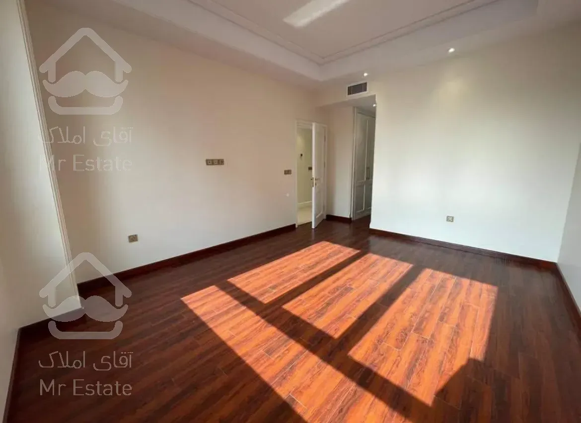 اجاره ۱۵۰متر فرعی دنج بازسازی شده ۲پارکینگ