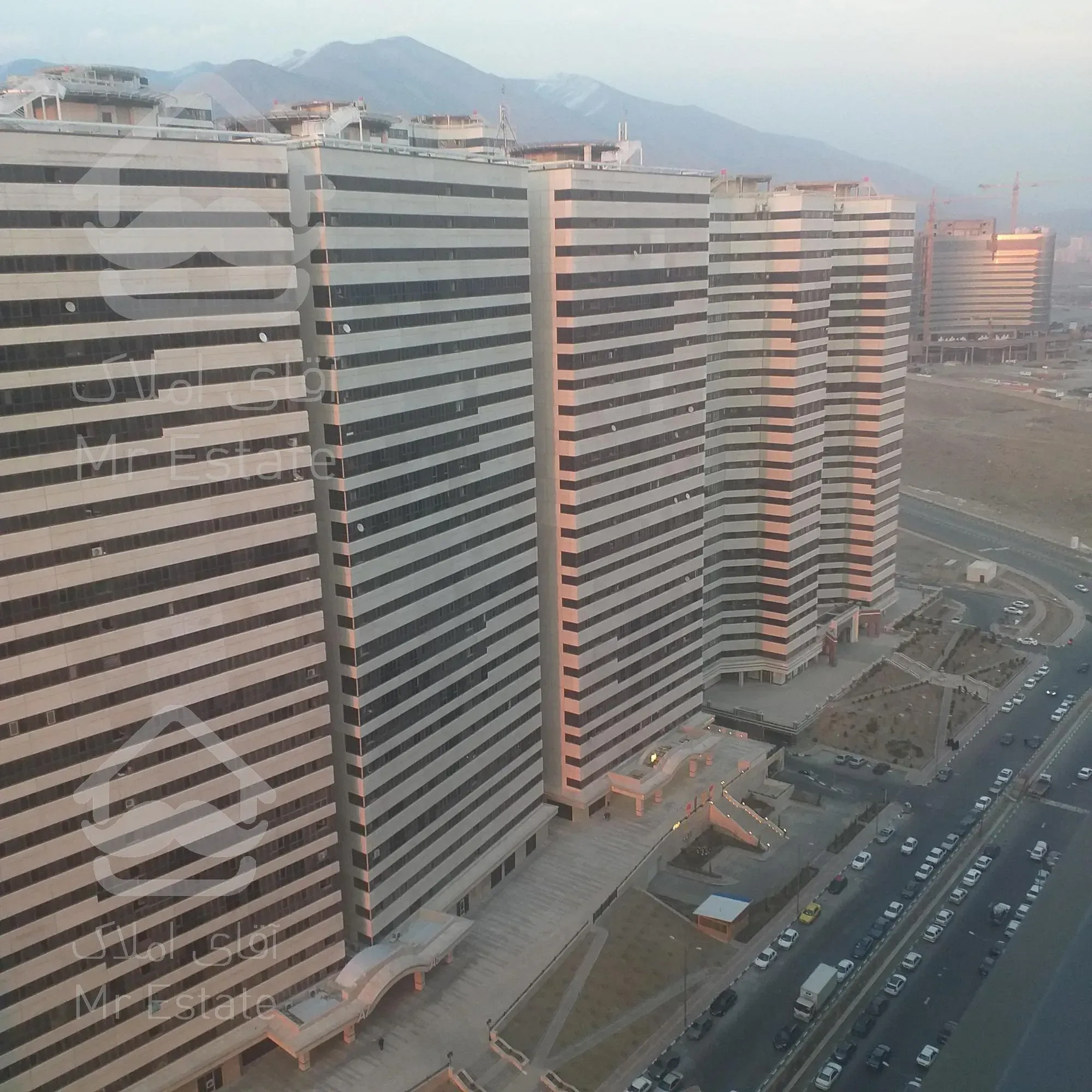 خرید واحد ۱۲۰متری مستقیم از اتحادیه تعاونی در چیتگر