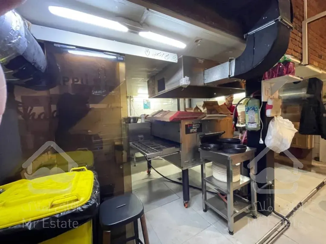 ۶۰متر ملکیت همراه ۱۸ متر بالکن خیابان فردوسی