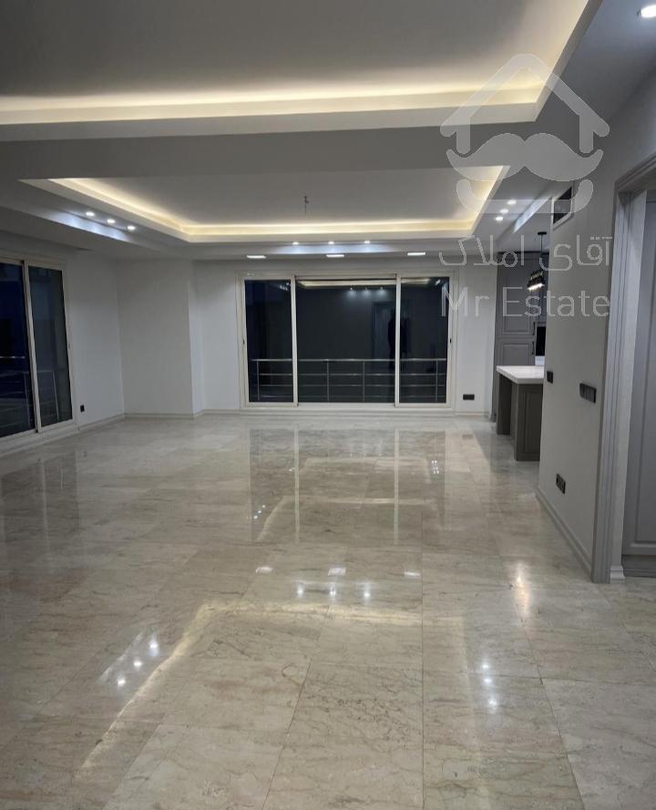 ۱۳۵متر صه خواب تاپ لوکیشن