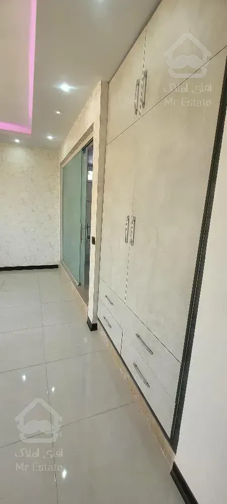 ویلا تریبلکس استخردار با روفگاردن ویو ابدی