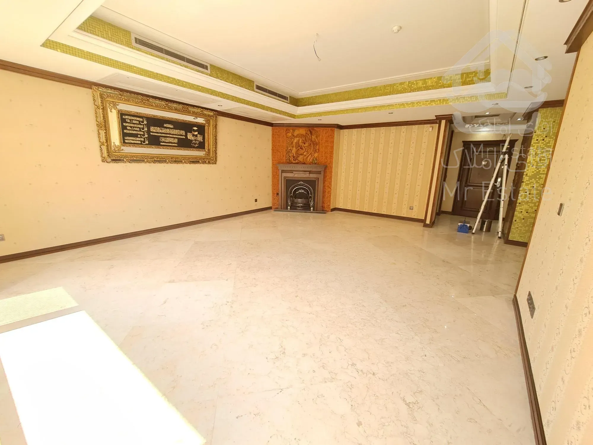 اجاره آپارتمان ۱۹۰ متری، فرمانیه شرقی