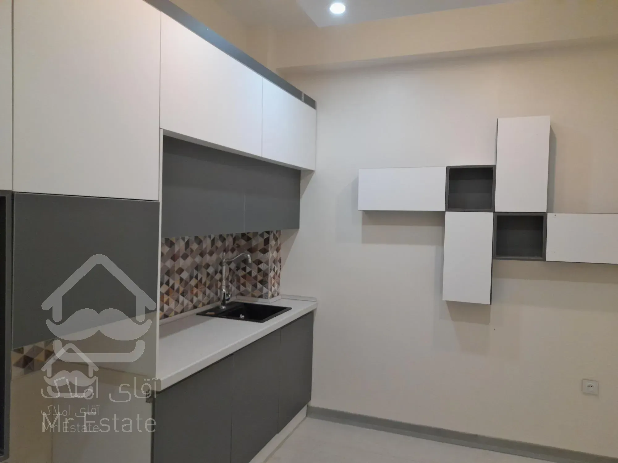 فروش چند واحد ویلای جنگلی دوبلکس، تازه ساخت، فاصله تا دریا 10 دقیقه