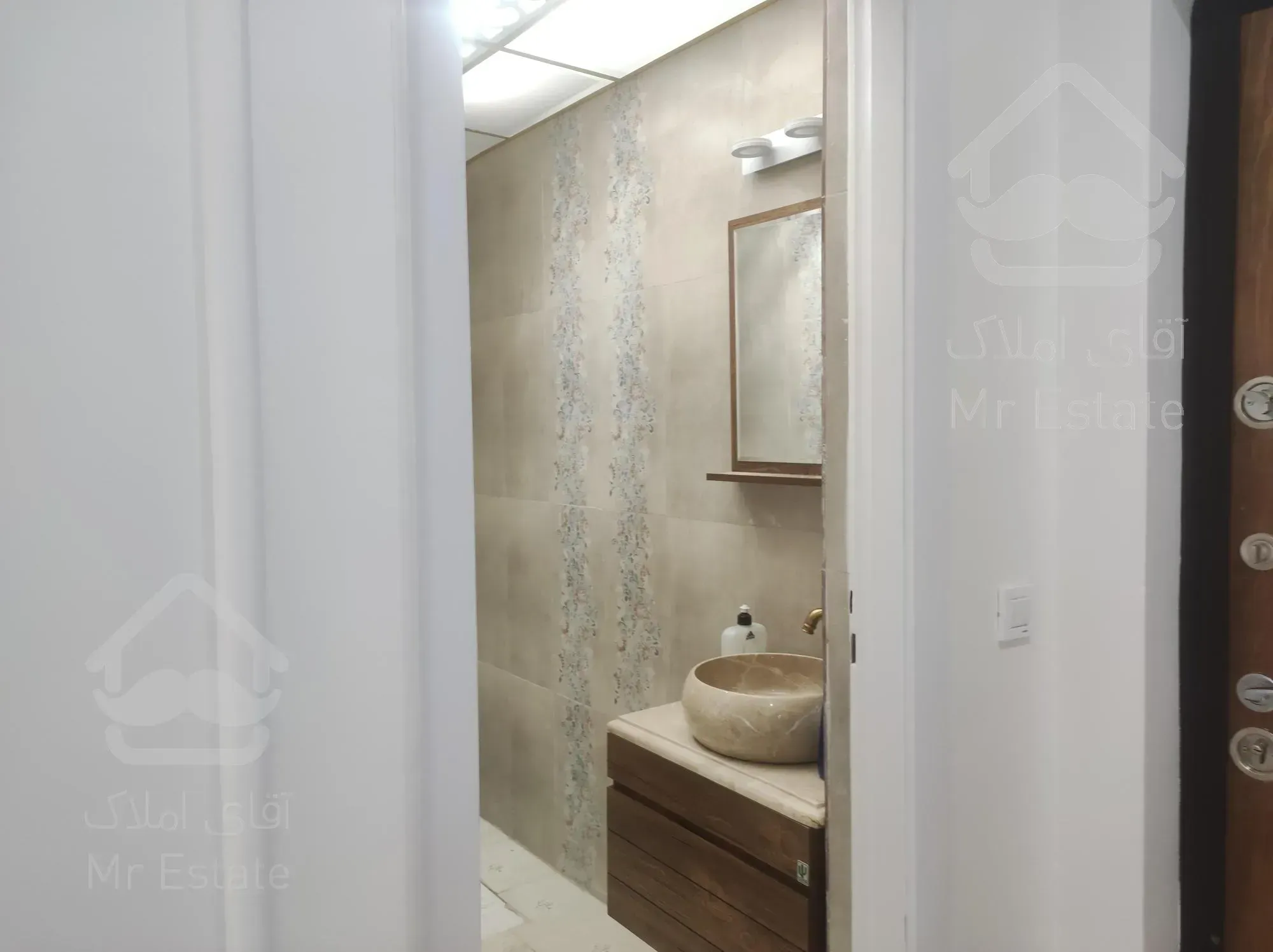 اجاره واحد ۱۲۵ متری در چیتگر خرازی