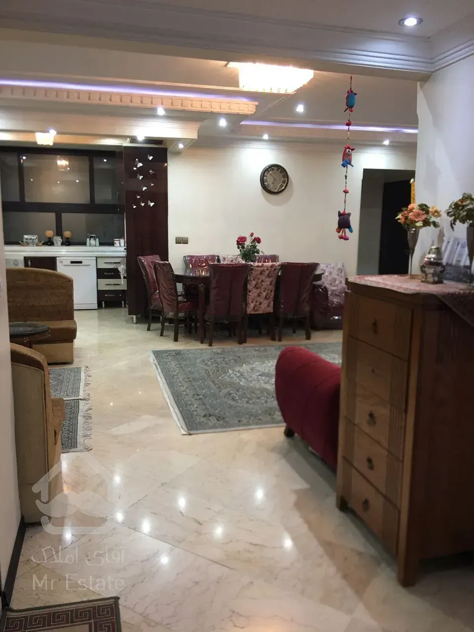 فروش آپارتمان ۷۵متری بسیار خوش نور نقشه سازمان برنامه زیر قیمت