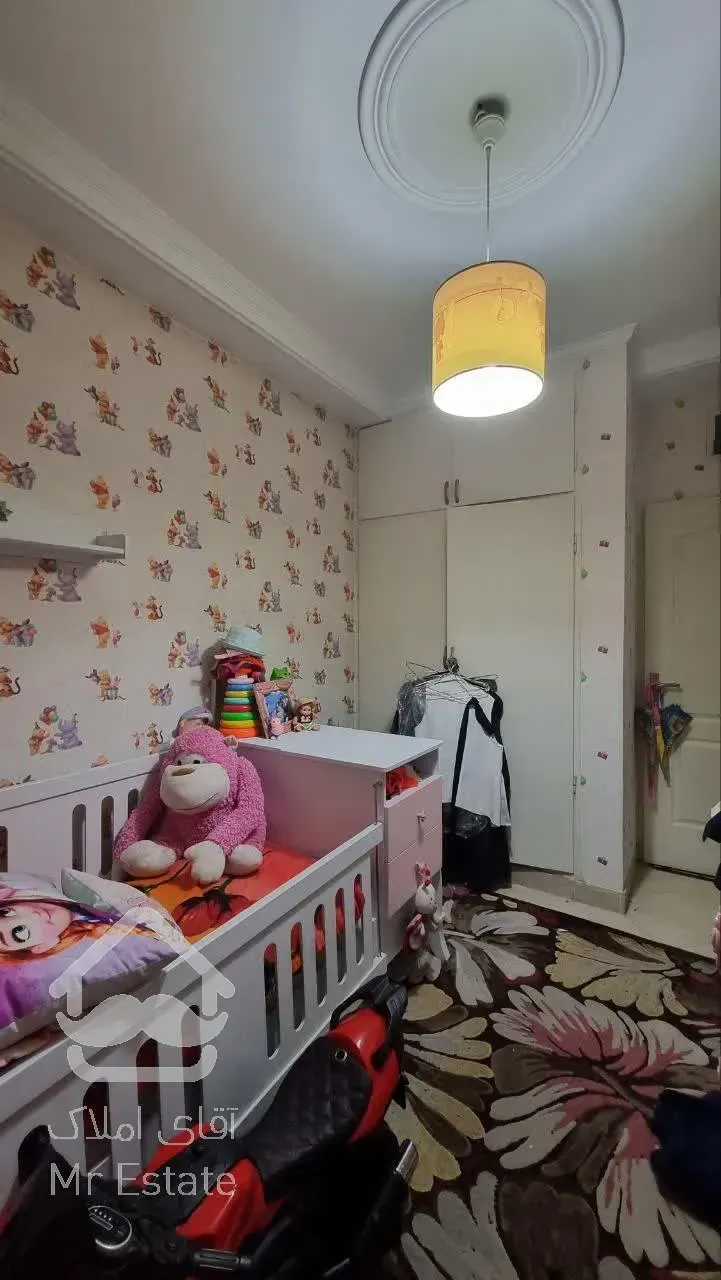 ۷۲ متر تکواحدی پارکینگ سندی