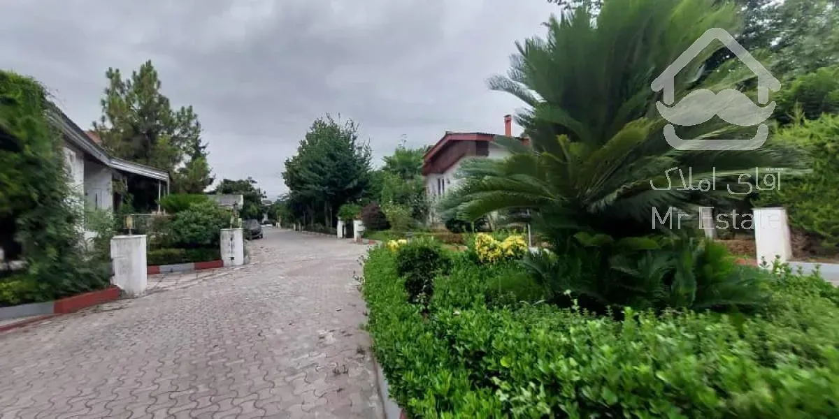 فروش ویلا داخل شهرک ساحلی رویان فروش ویلا در رویان استخر دار شهرکی سند دار شیک