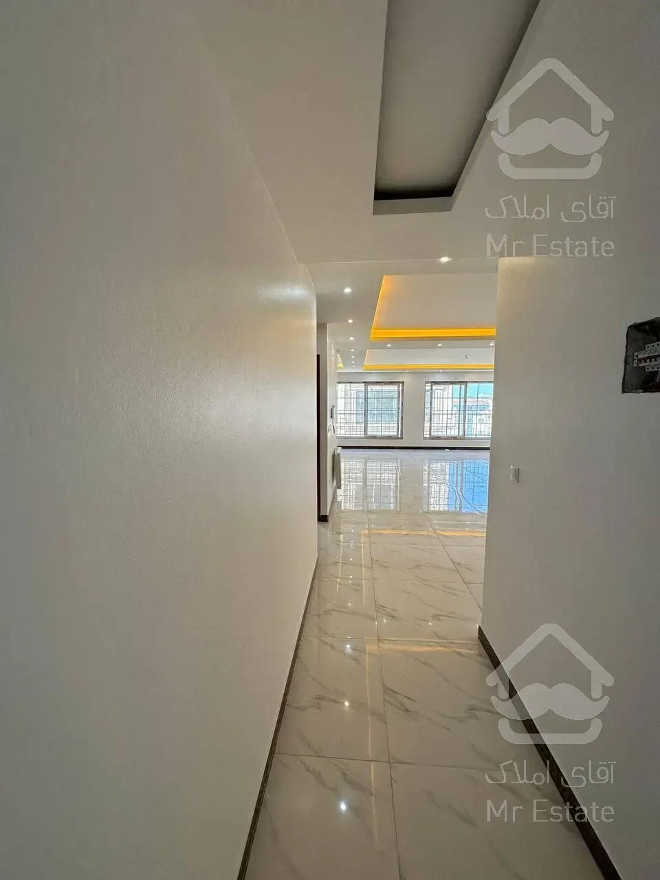 آپارتمان 3خوابه لوکس با موقعیت بی نظیر