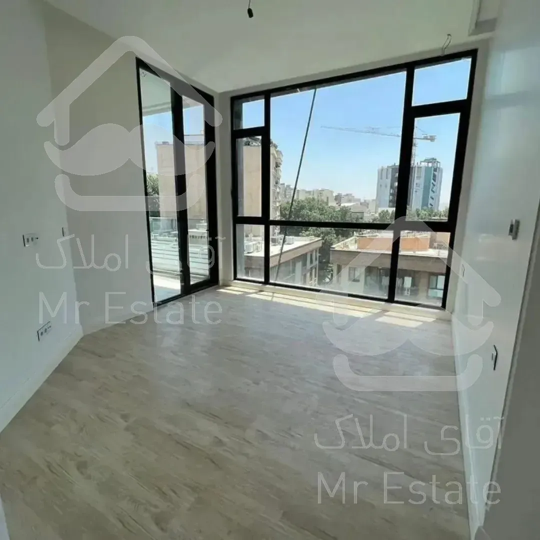 پیش فروش واحد ۱۲۷ متری رینگ اول دریاچه برج برند