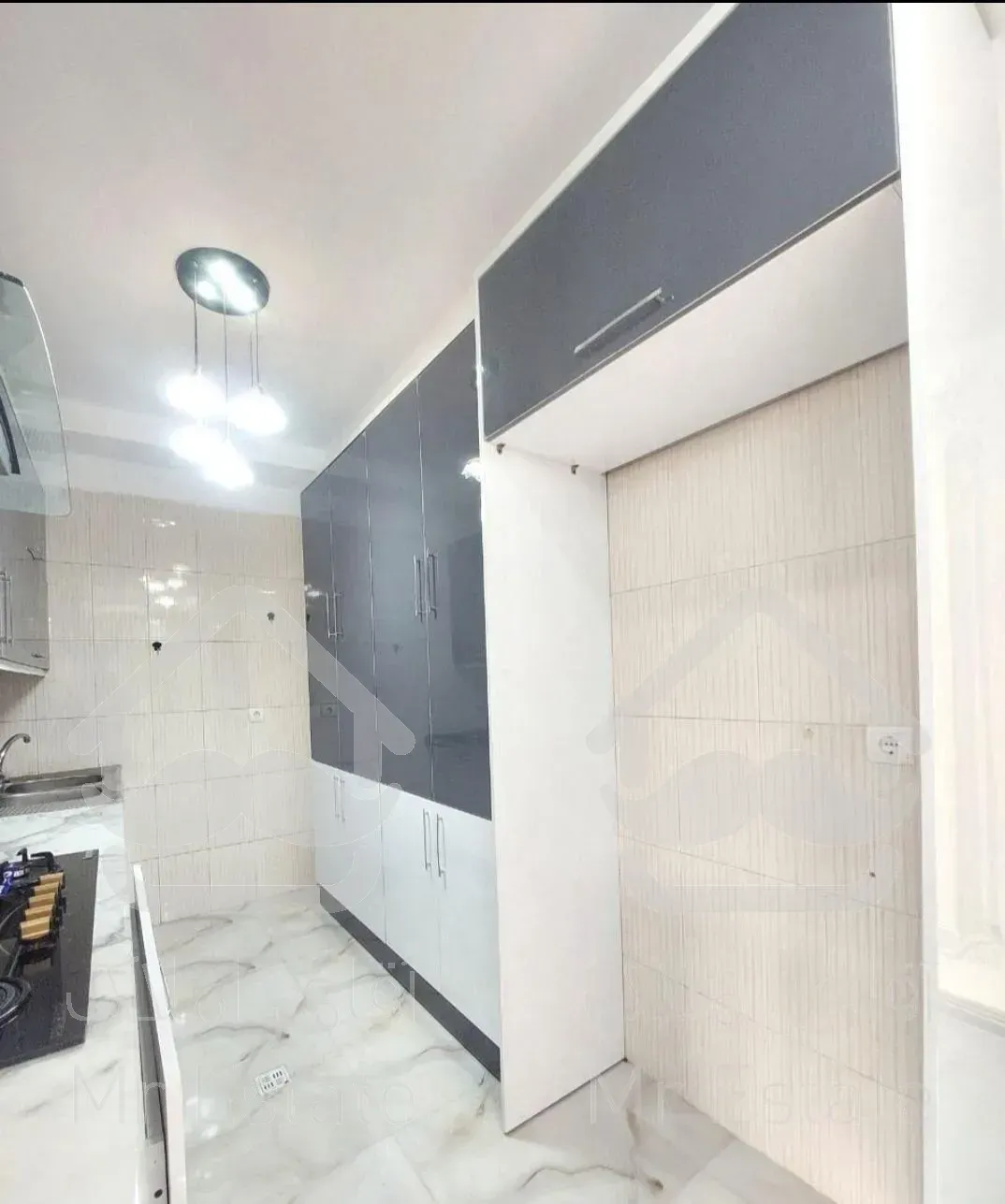 خرید آپارتمان نوساز تک واحدی رو به آفتاب ☀️