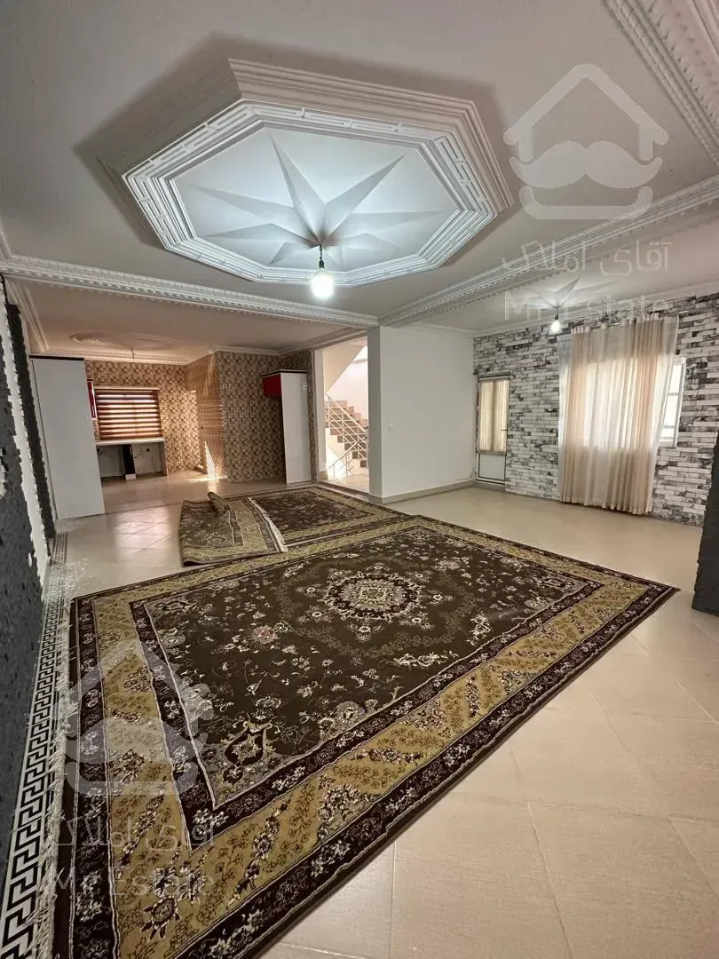 تریبلکس با استخر وروفگاردن ویو ابدی و دلباز