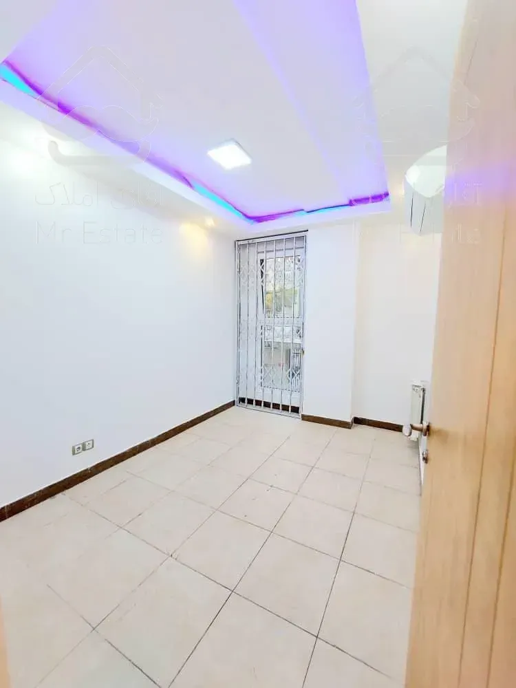 ۶۰متر رو به رو بیمارستان عرفان مطب دفتر کار