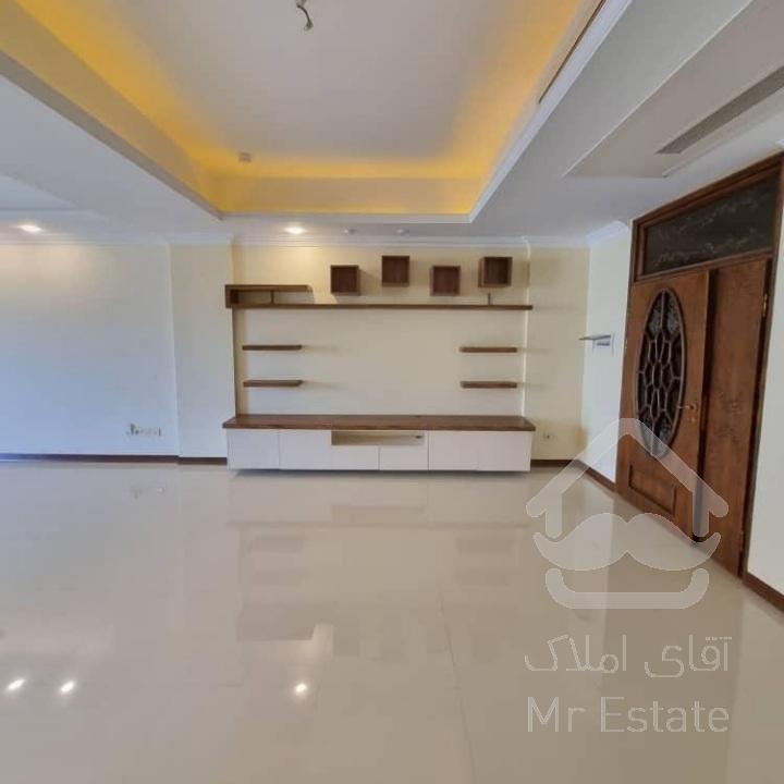 فروش آپارتمان ۹۰‌متری در شهران شمالی فول دو خواب سالن پرده خور