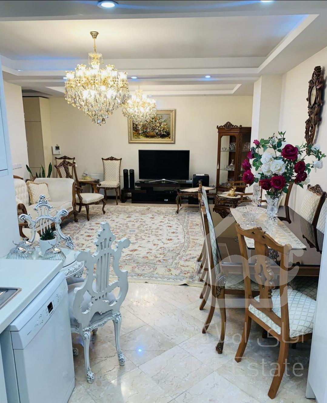 ۶۰ متر/۱ خواب/رو به افتاب/پونک