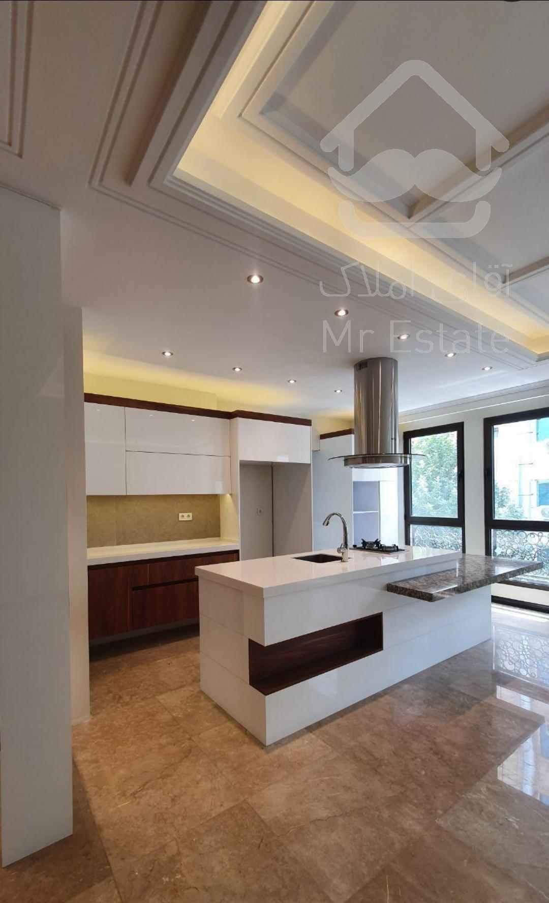 ۲۰۰ متر/۳ خواب/ویو ۳۶۰ درجه/شهرک نفت