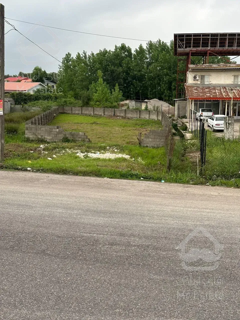 زمین به متراژ ۶۵۳ متر واقع در فومن جاده بین الملل
