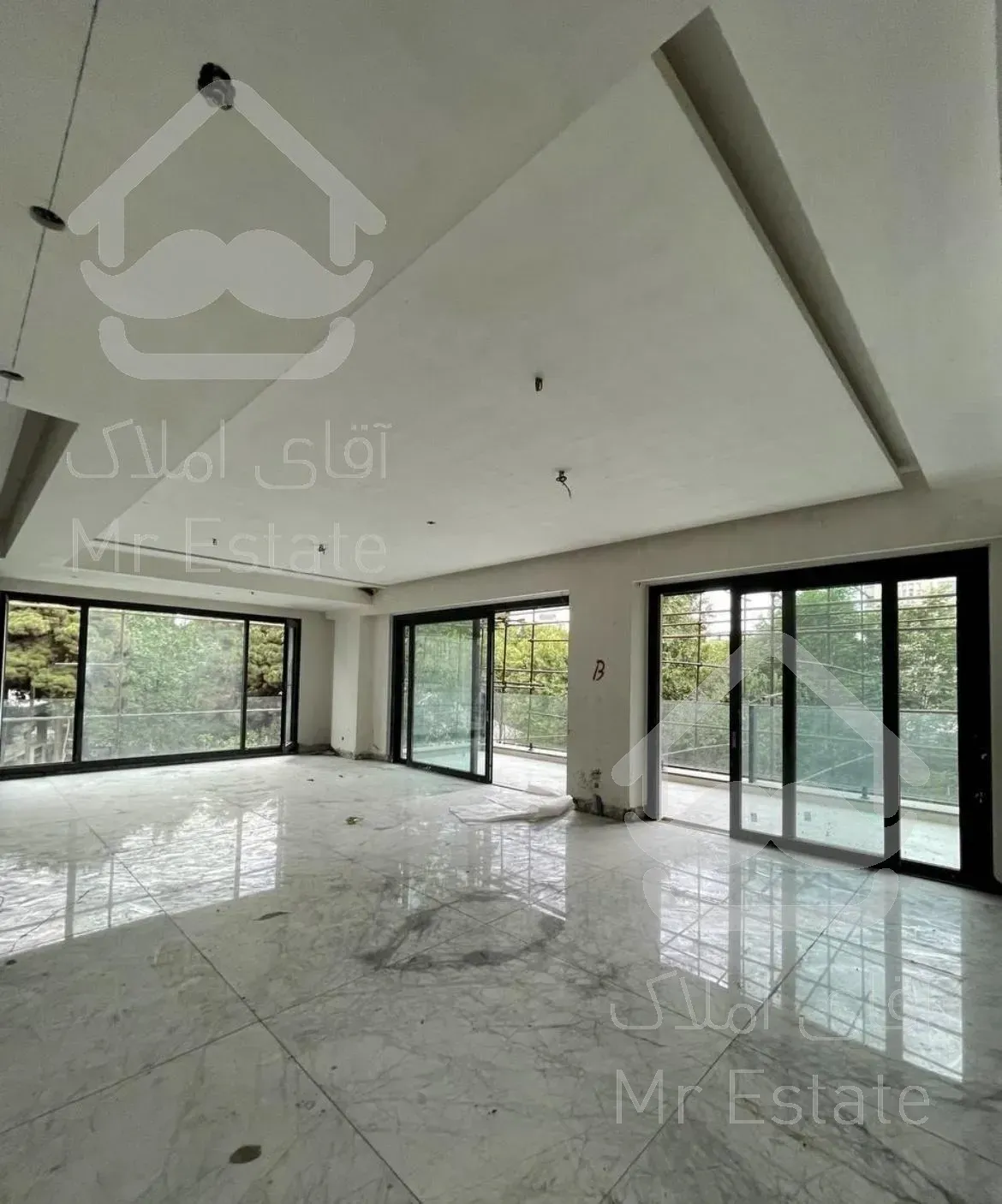 فروش آپارتمان محلاتی /مجتمع پردیس/ بازسازی شده