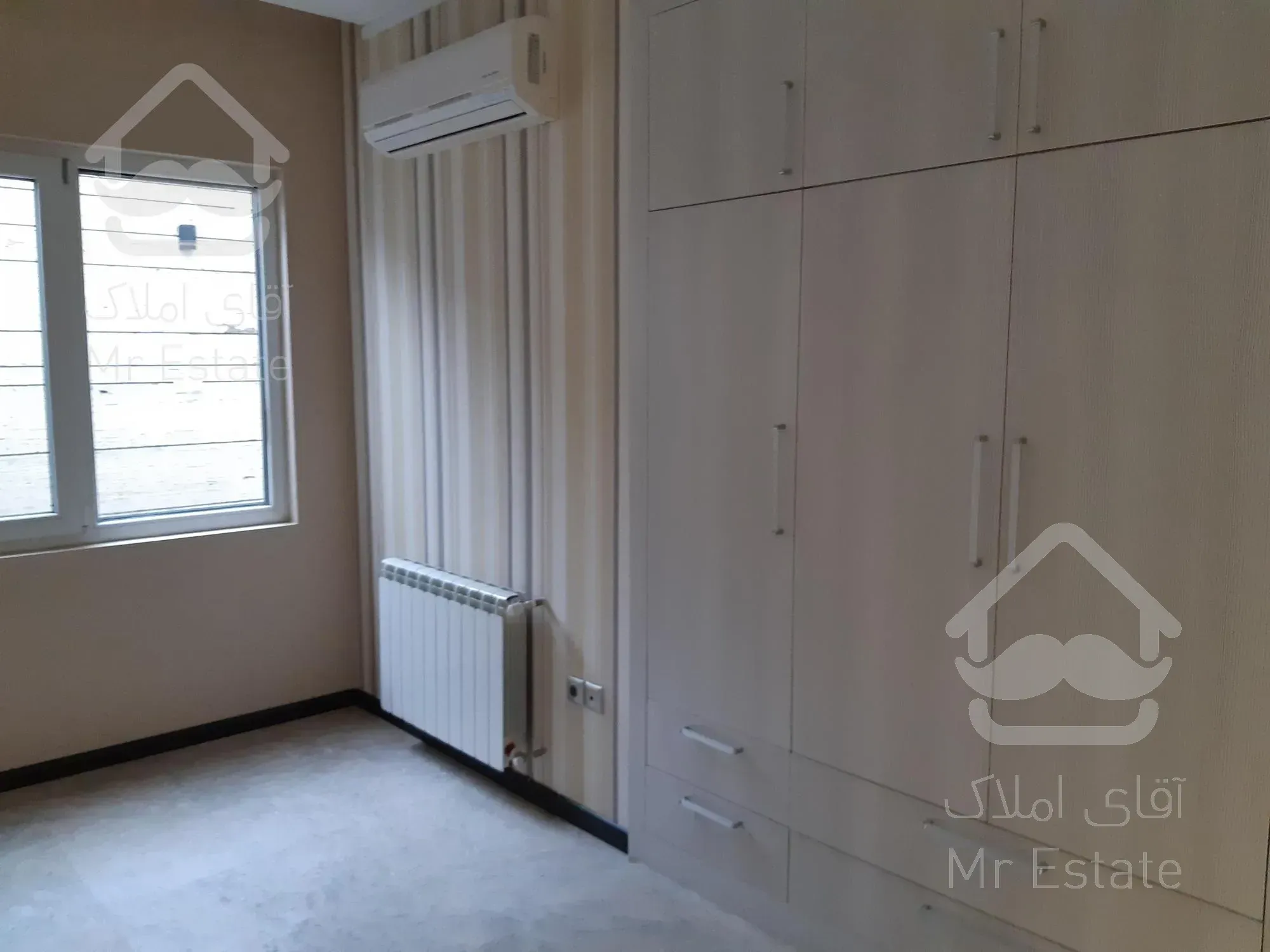 شهرک غرب 170متر (2نبش نور،2پارکینگ)