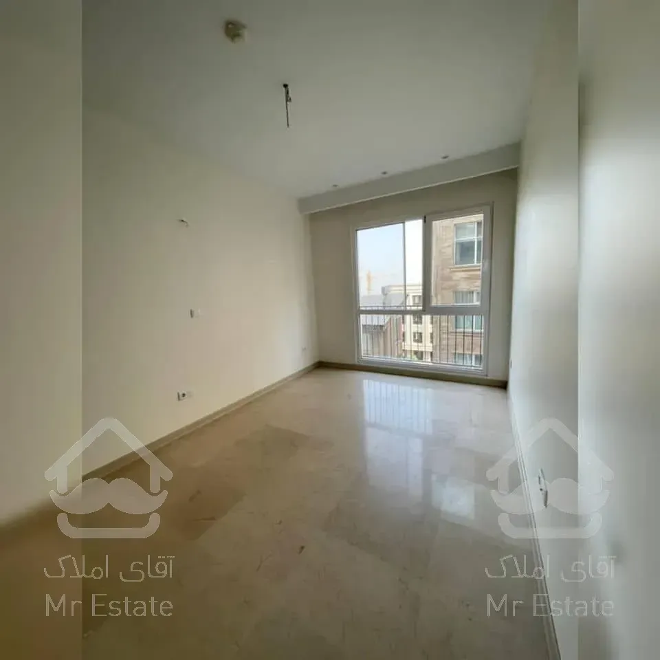 ۲۱۷ متر ( ۳خواب / ۲پارکینگ / فول مشاعات ) خاص در منطقه خاص