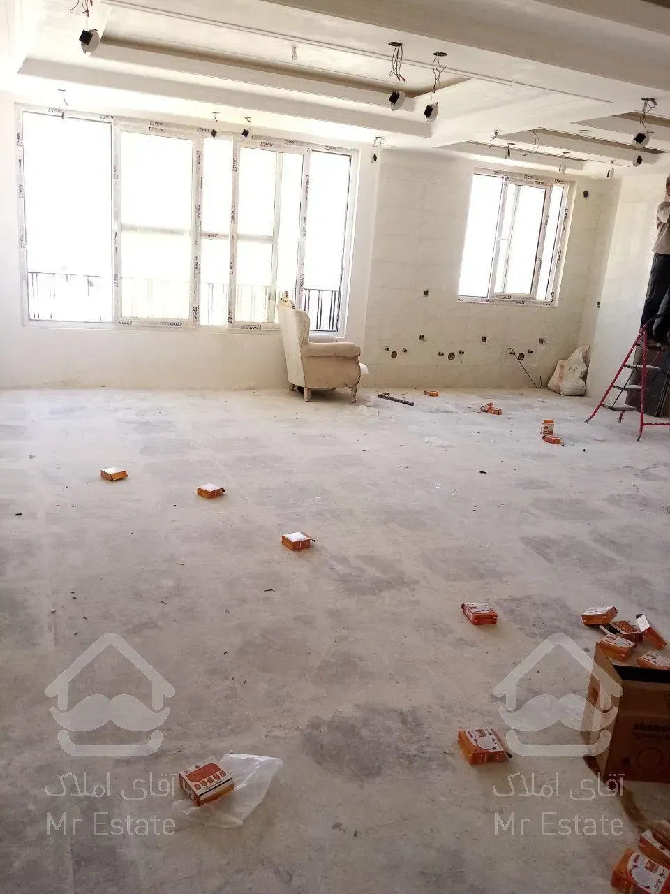 آپارتمان 125 متری کلید نخورده