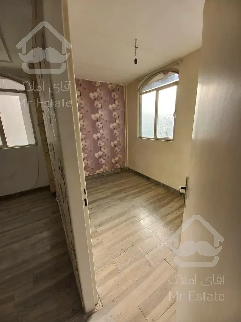 ۳۸متری، تک خواب