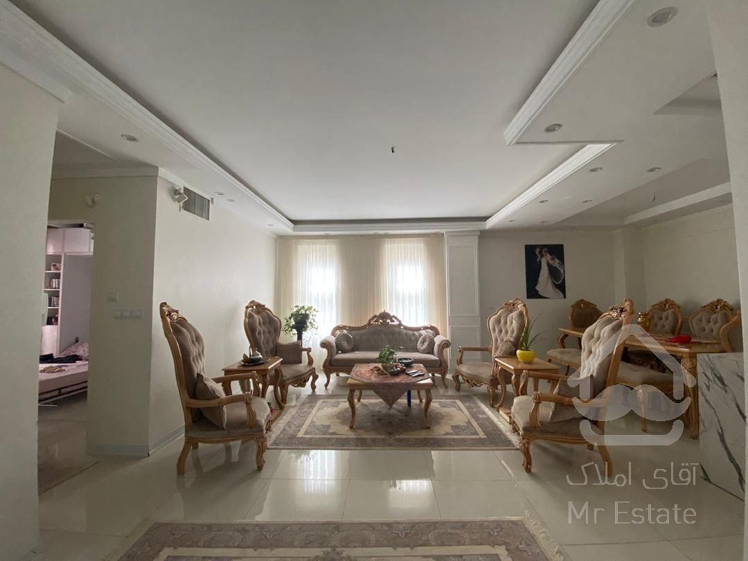 90متر 2خواب روبه آفتاب سالن پرده خور بلوار فردوس غرب