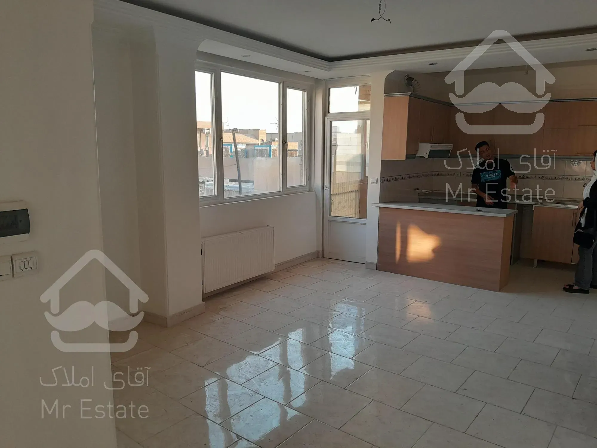 ۶۰متر /فول امکانات/غرق در نور