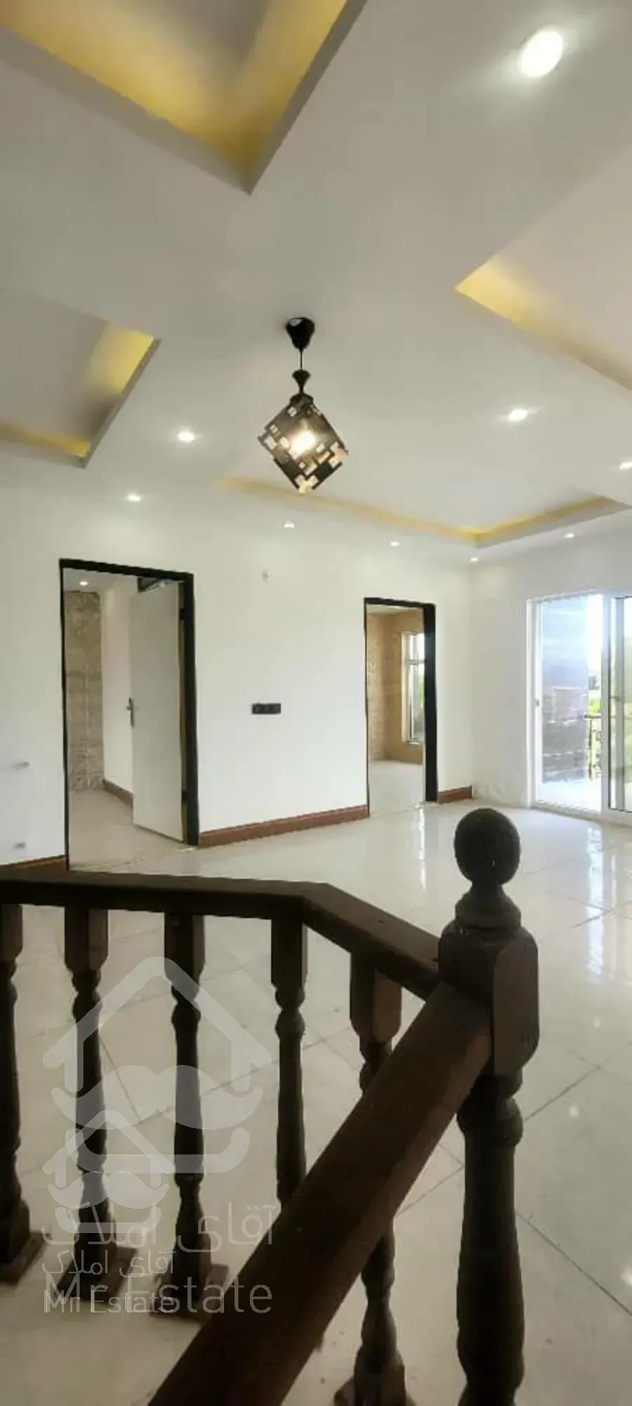 ویلا تریبلکس استخردار با روفگاردن ویو ابدی