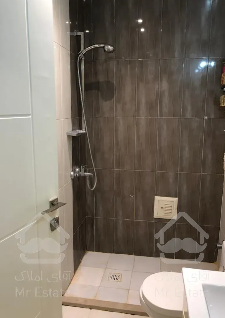 شهرک غرب ۸۳متر ۲خواب