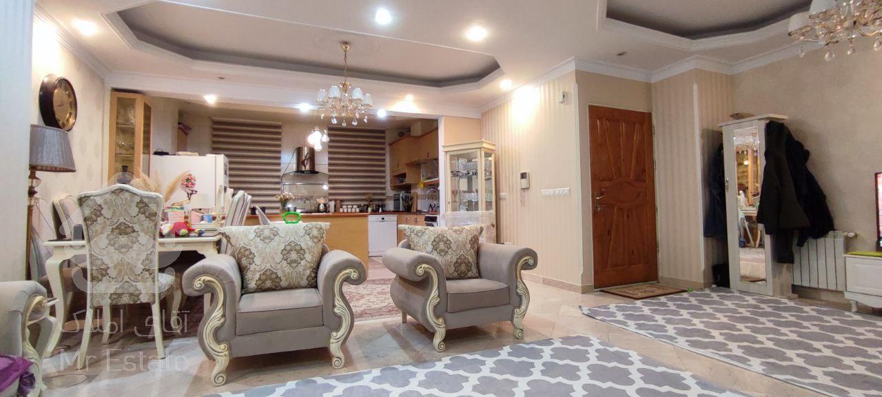 ۹۰ متر/دو خواب/دو کله نورگیر/جنت جنوب