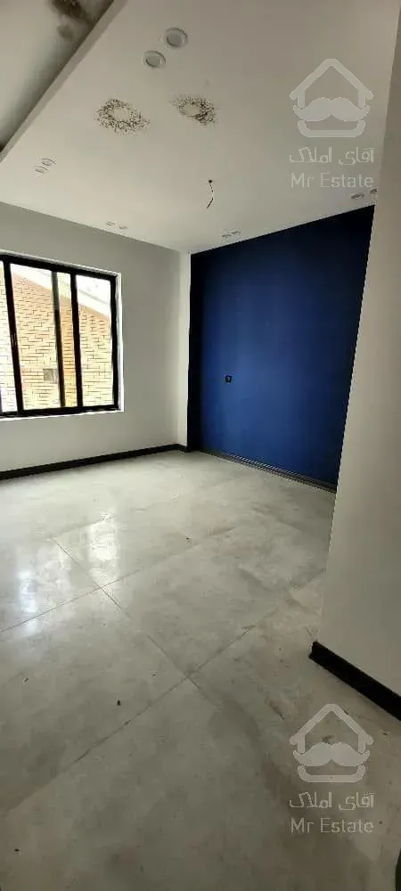 ویلا تریبلکس مدرن استخردار با تمامی امکانات در منطقه ای دنج